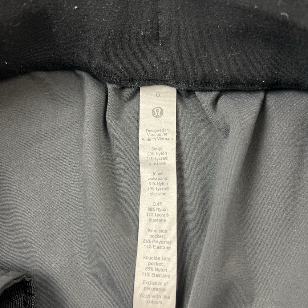 Lululemon On The Fly Jogger Camo Deep Coal Women's‎ Size 6 Yoga - Picture 5 of 7